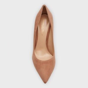 Gianvito Rossi 85 Suede Pumps in Praline